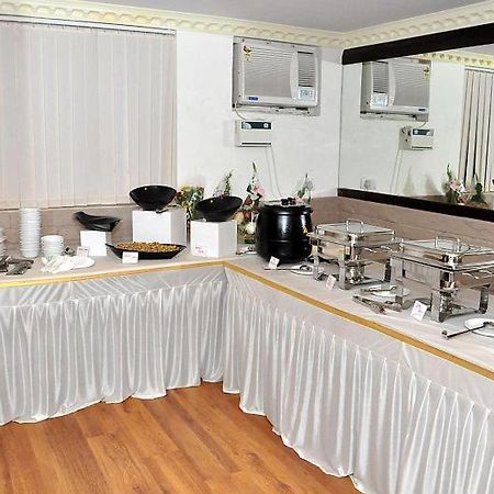 Hotel Chandrageet Porvorim Buitenkant foto