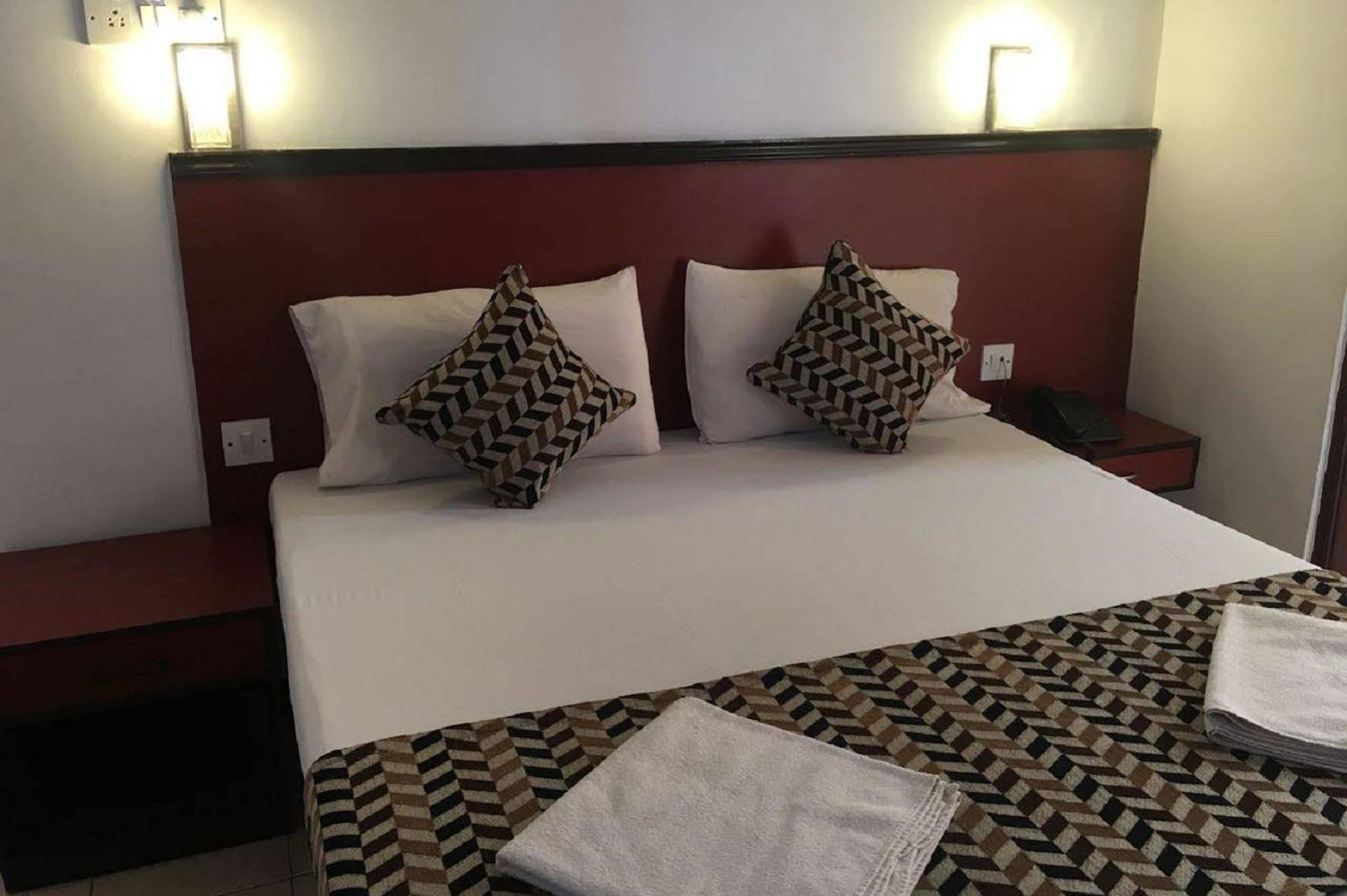 Hotel Chandrageet Porvorim Buitenkant foto